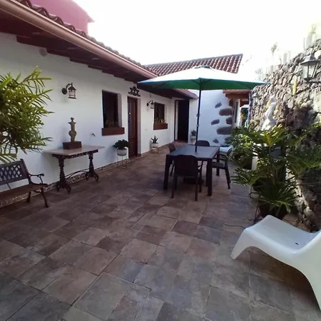 2 Personas Con Piscina En Casa de hóspedes